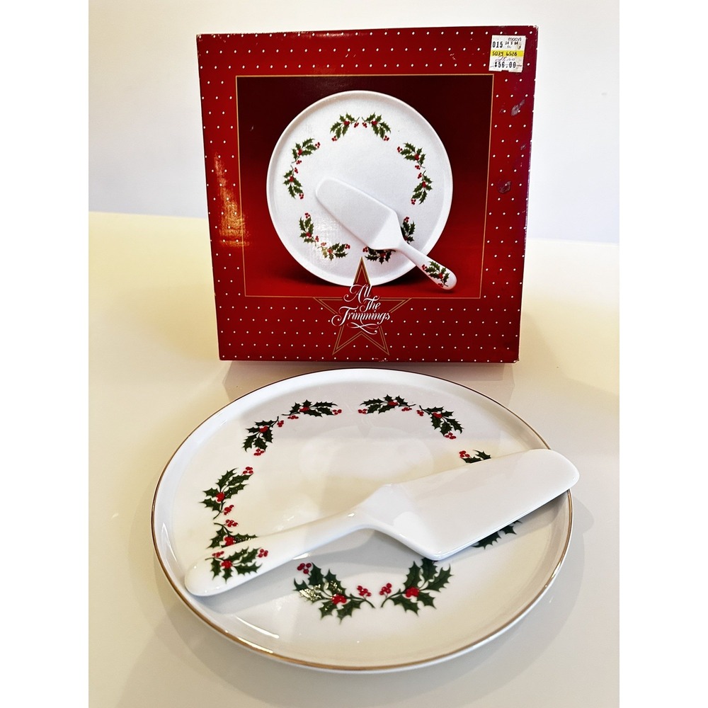 VTG 1970s Rare! Christmas Japan Holly Berries Porcelain Ware Cake Plate w Server